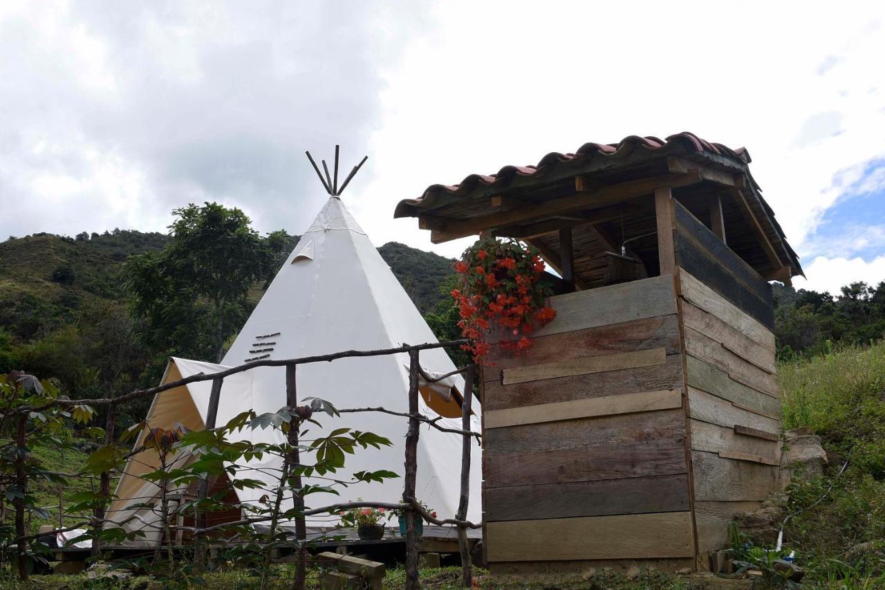 Hostal Las Valkirias Matanza Exteriér fotografie