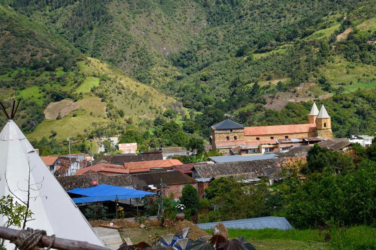 Hostal Las Valkirias Matanza Exteriér fotografie